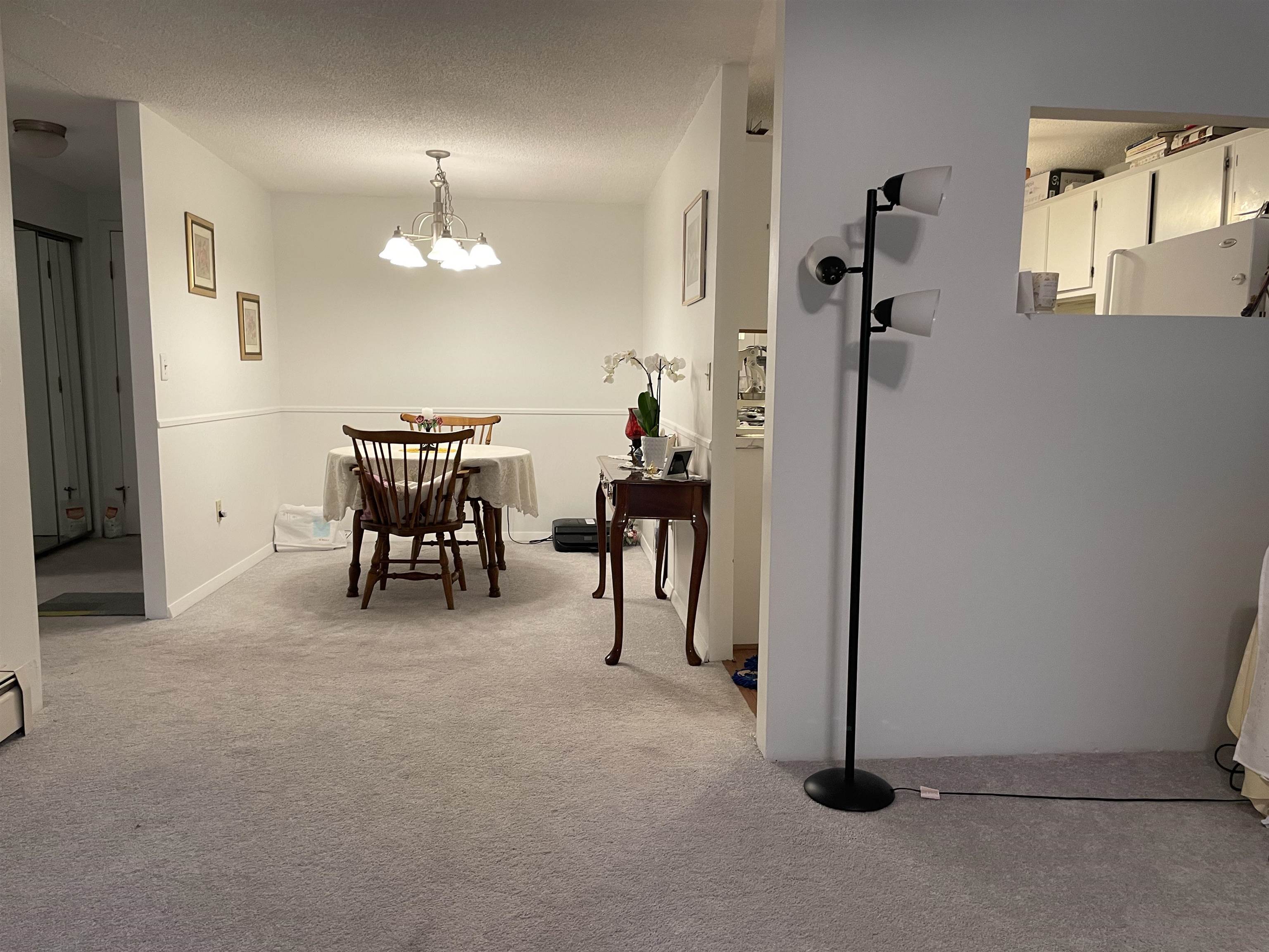 2 Strawberry Bank Road, Unit 19 Nashua, NH 03062 - Photo 5 of 13