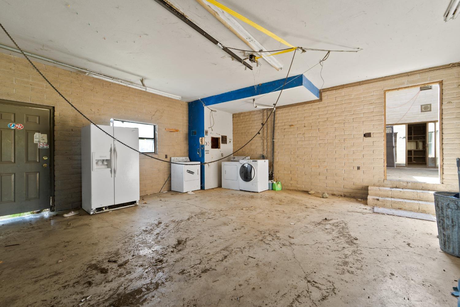 15595 Highway 16 Capay, CA 95607 - Photo 33 of 68 a view of a house with a yard