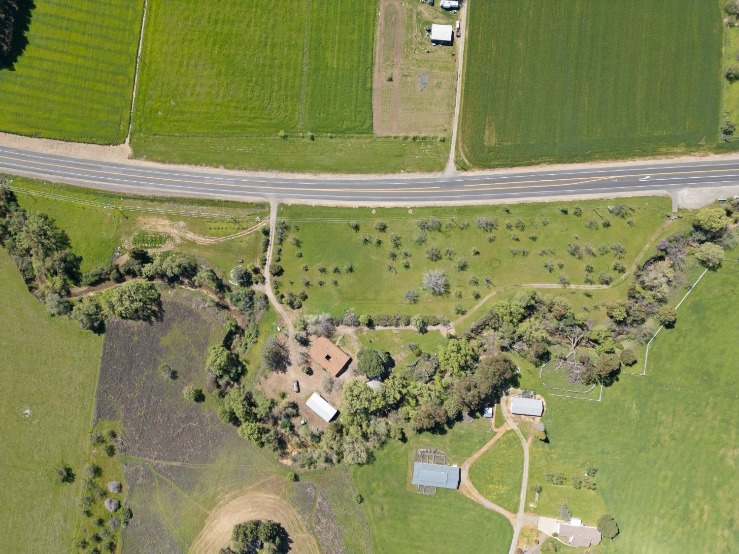 15595 Highway 16 Capay, CA 95607 - Photo 59 of 68 a bathroom with a shower