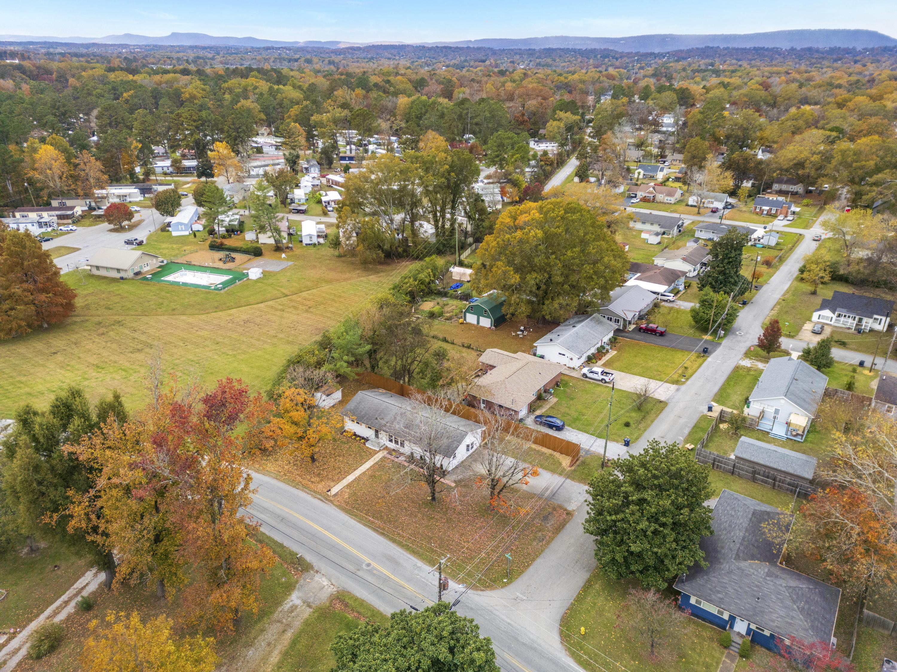 1701 South Mack Smith Road Chattanooga, TN 37412 - Photo 12 of 43 2025_11_November_1701_S_Mack_Smith_Rd_00