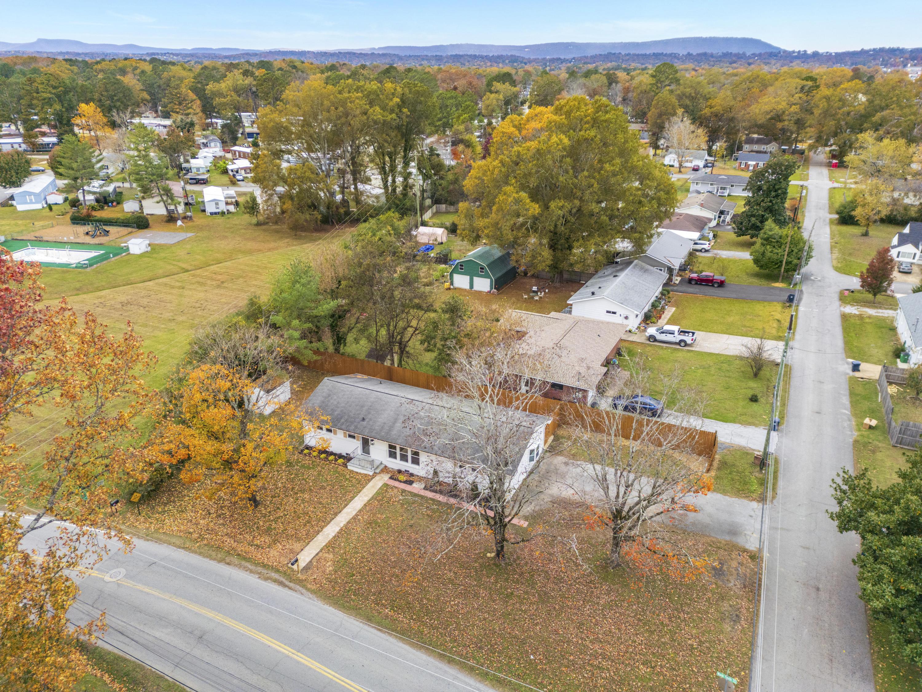 1701 South Mack Smith Road Chattanooga, TN 37412 - Photo 10 of 43 2025_11_November_1701_S_Mack_Smith_Rd_00