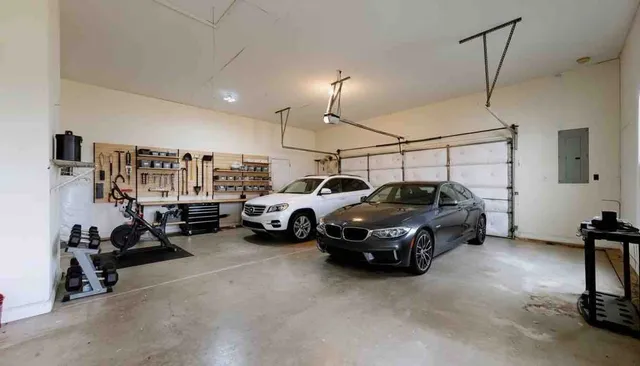 $749,000 | 8102 Pleasant View Drive, Lascassas, TN 37085