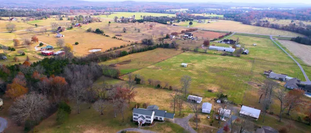 $749,000 | 8102 Pleasant View Drive, Lascassas, TN 37085