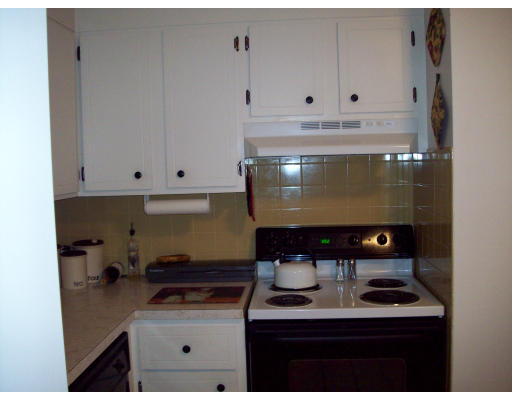 176 Maple Avenue, Unit 605 Rutland, MA 01543 - Photo 5 of 19 Gallery Image 5