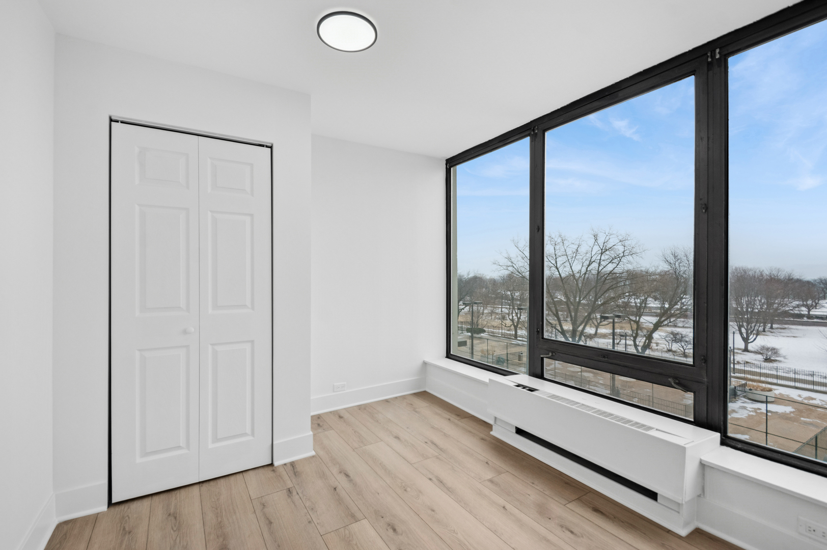 5445 North Sheridan Road, Unit 612 Chicago, IL 60640 - Photo 15 of 20