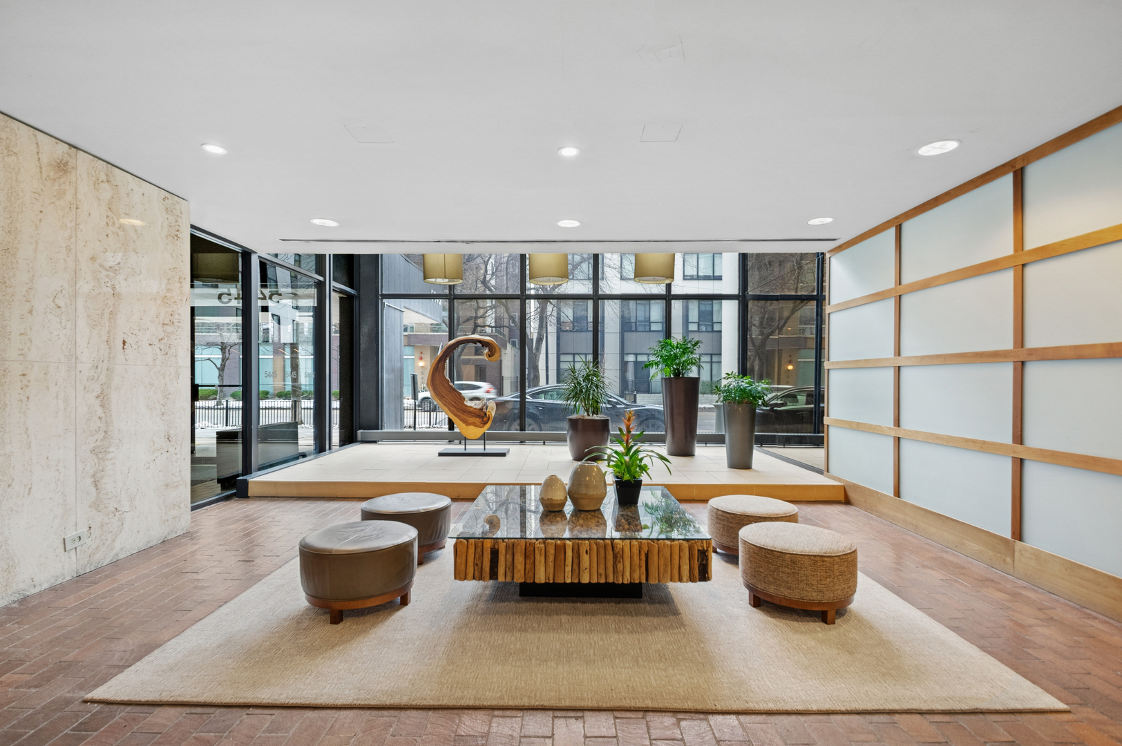 5445 North Sheridan Road, Unit 612 Chicago, IL 60640 - Photo 19 of 20