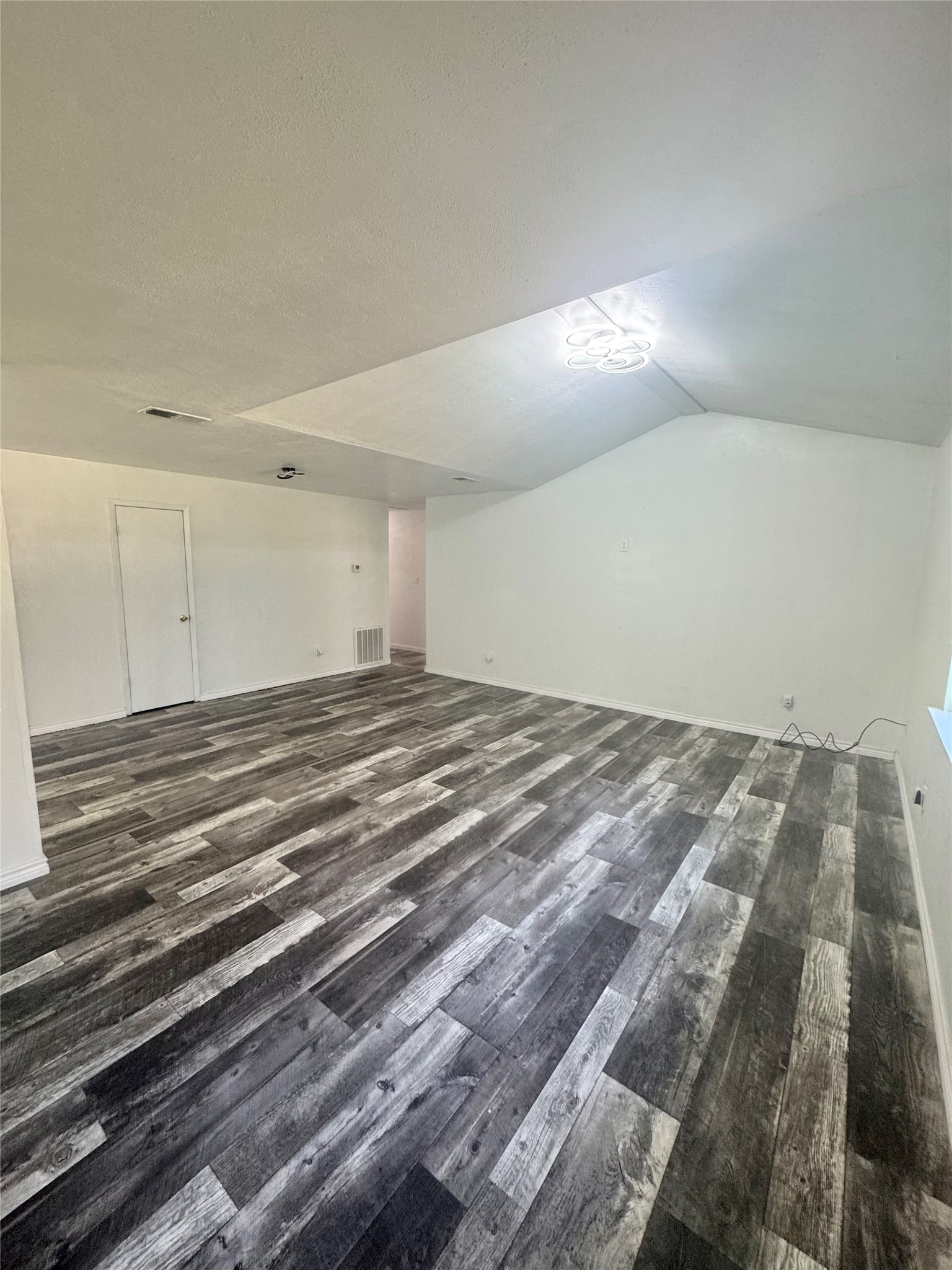 211 Johnson Street Liberty, TX 77575 - Photo 12 of 31