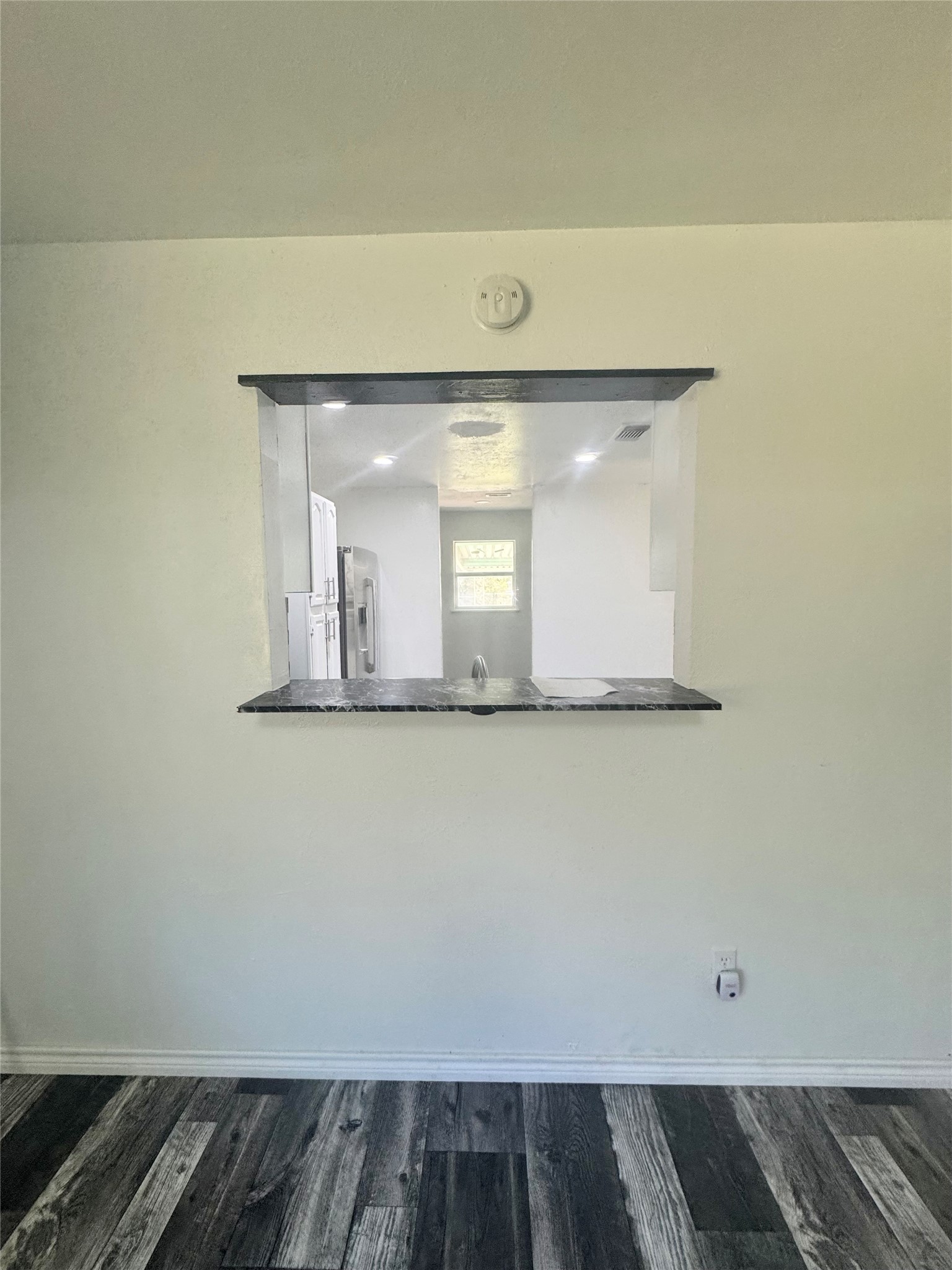 211 Johnson Street Liberty, TX 77575 - Photo 7 of 31