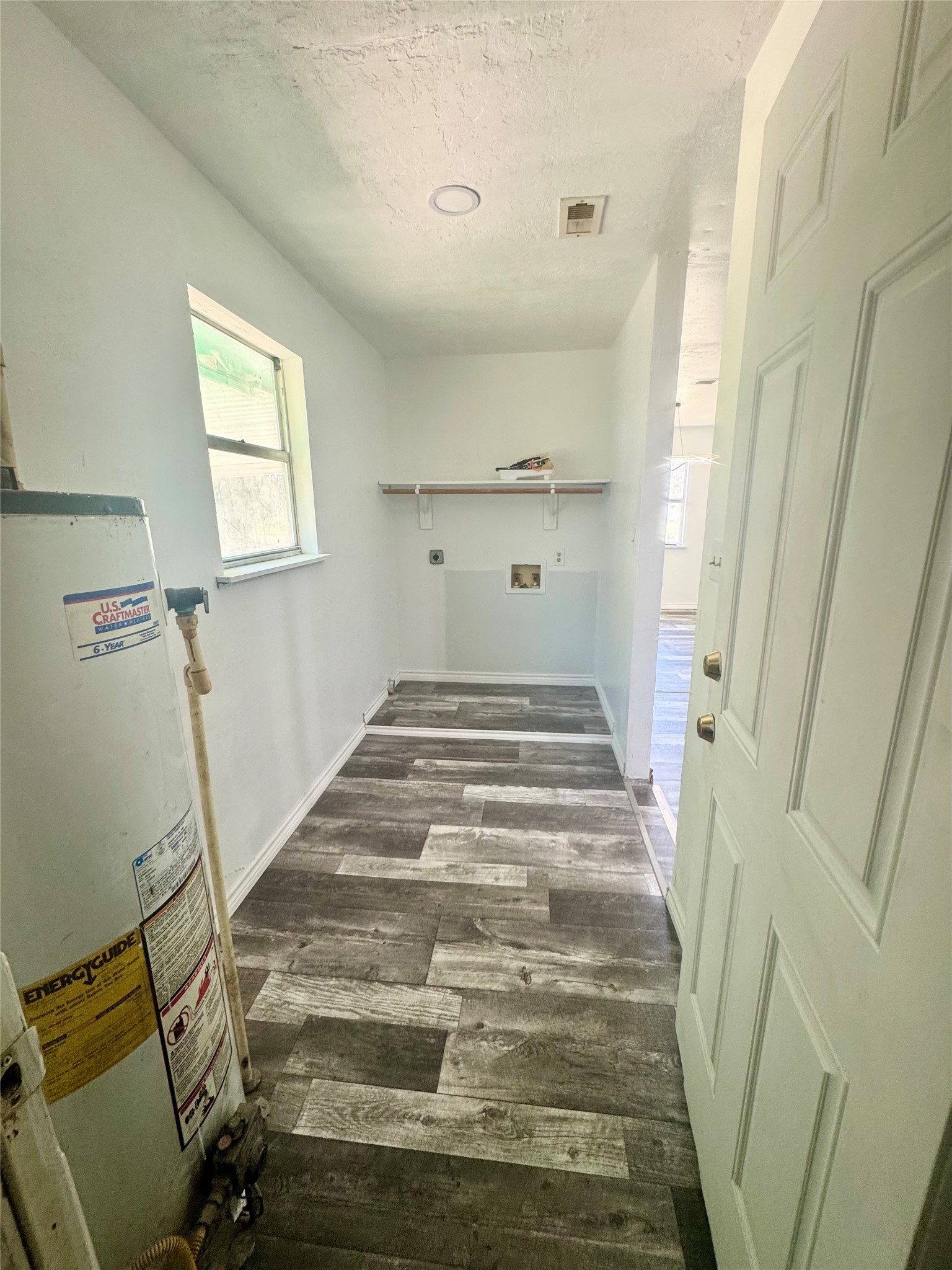 211 Johnson Street Liberty, TX 77575 - Photo 9 of 31