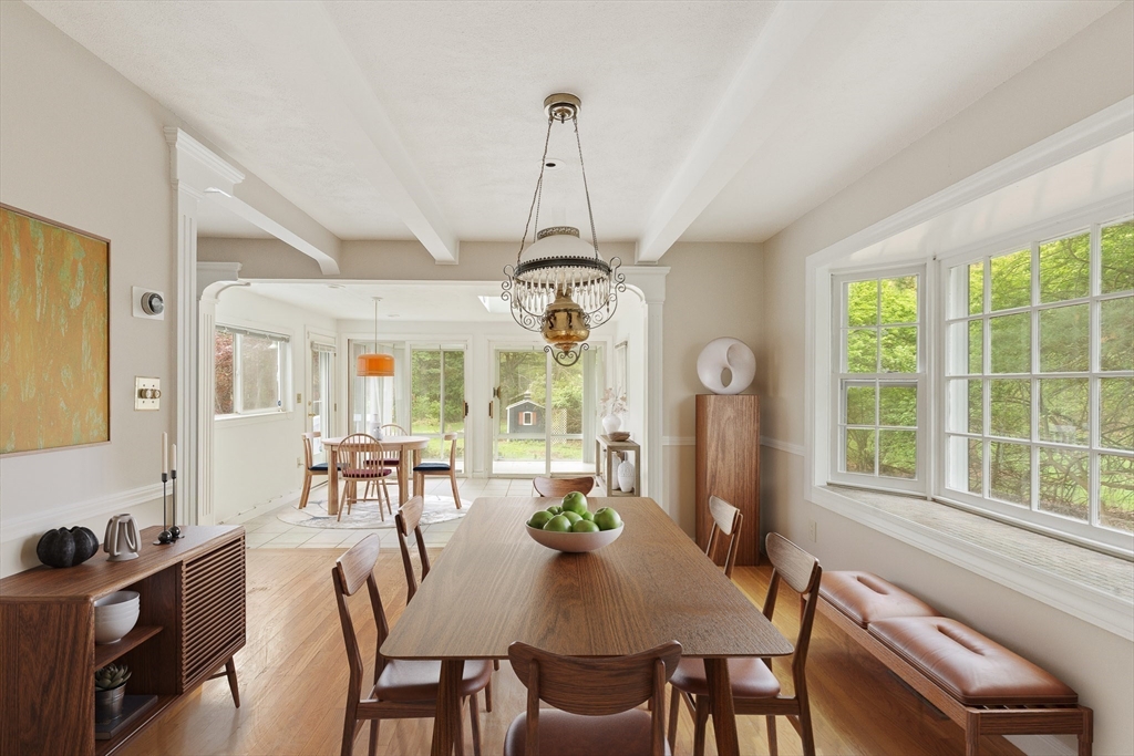 29 Patricia Road Sudbury, MA 01776 - Photo 4 of 21