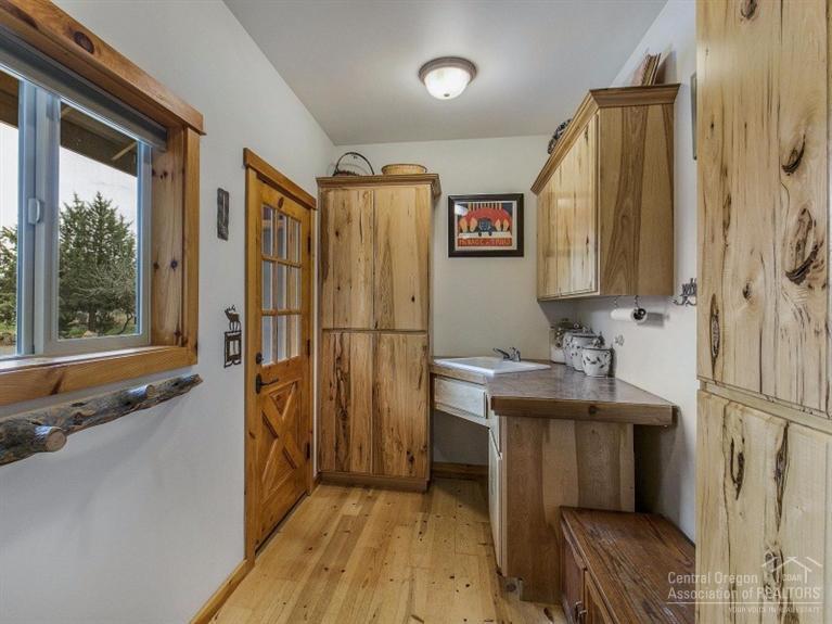 10933 Fleming Road Powell Butte, OR 97753 - Photo 15 of 25 Additional Photo