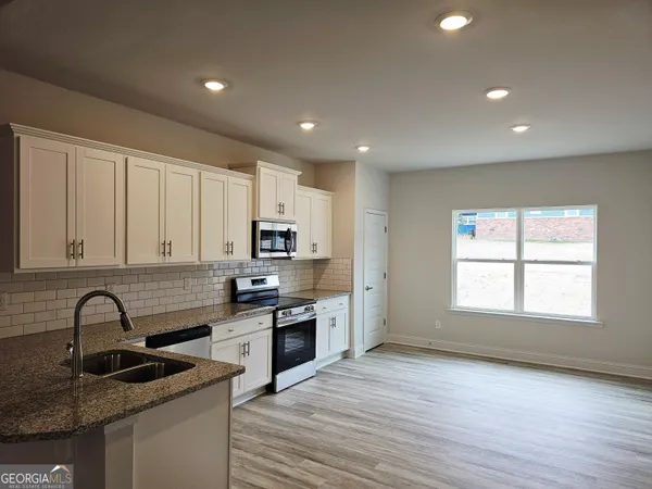 $313,395 | 301 Angela Avenue, Unit 8, Bowdon, GA 30108