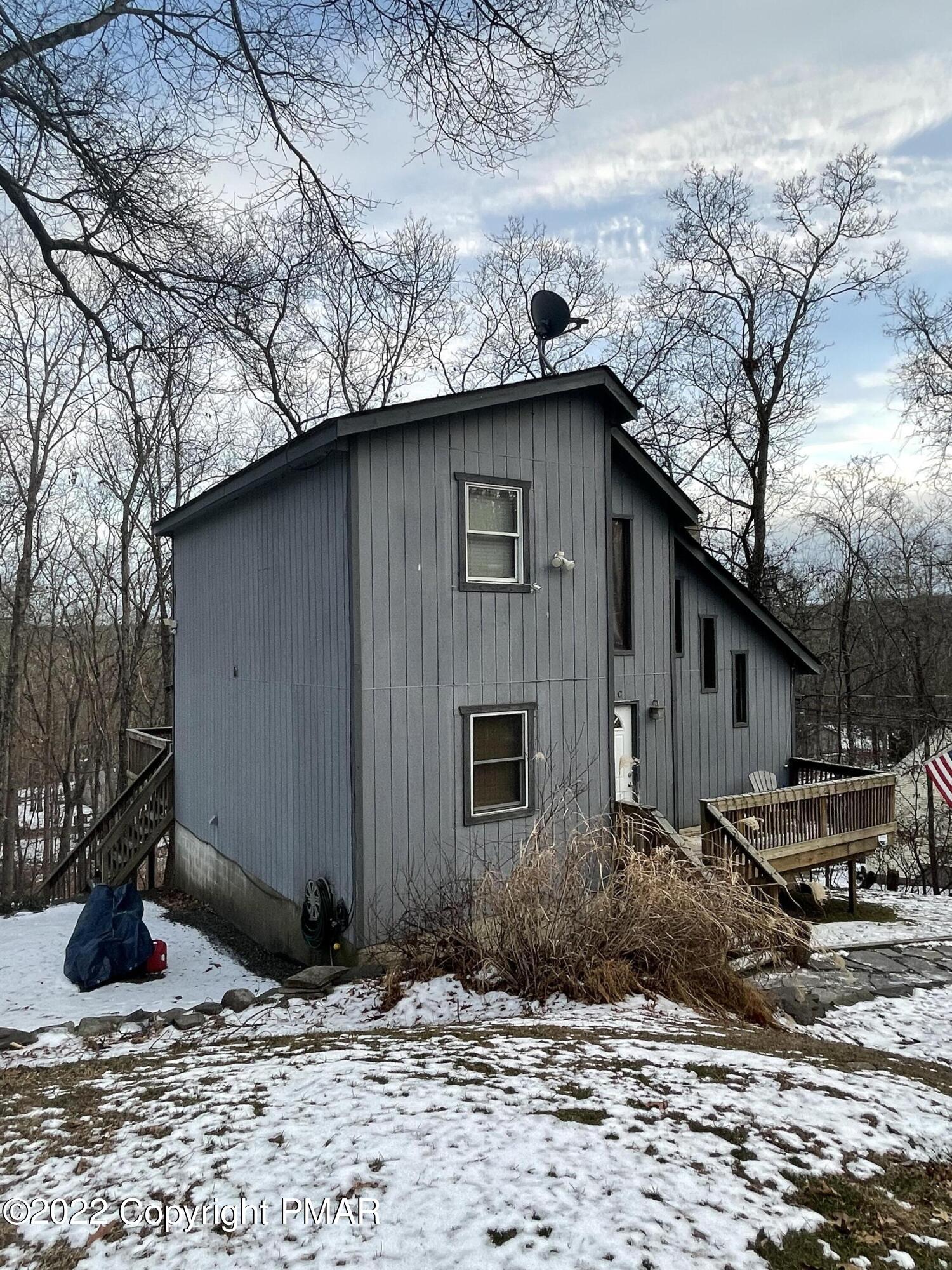 331 Timber Hill Road Henryville, PA 18332 - Photo 2 of 29 AB2622E0-5508-45B0-A176-060CA2D77548
