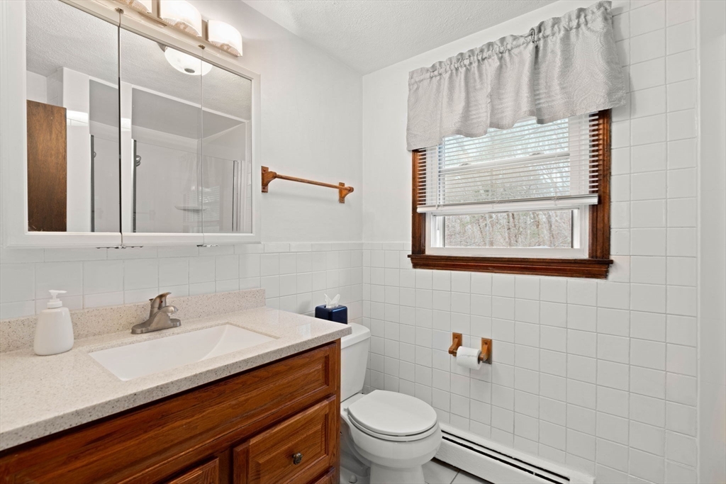 116 Greenwood Road Andover, MA 01810 - Photo 22 of 42 Gallery Image 22
