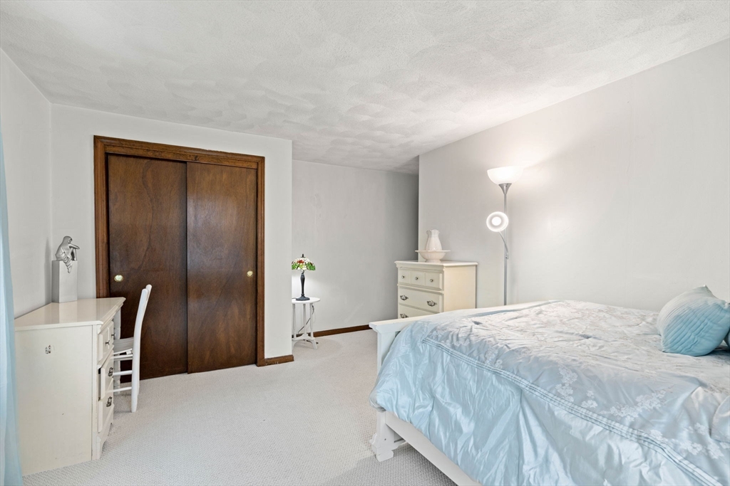 116 Greenwood Road Andover, MA 01810 - Photo 27 of 42 Gallery Image 27