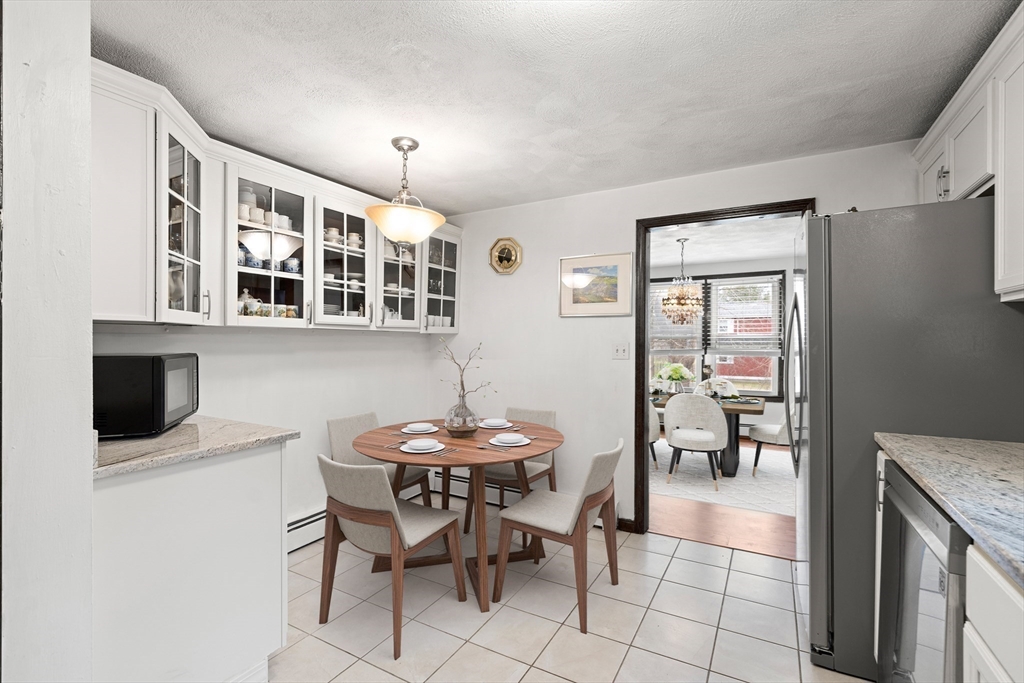 116 Greenwood Road Andover, MA 01810 - Photo 6 of 42 Gallery Image 6