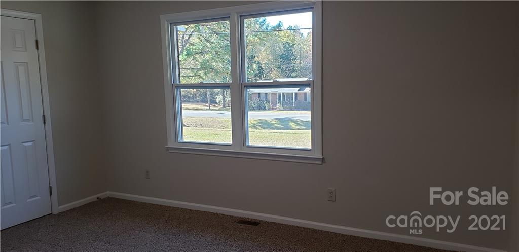 2187 Green Peach Road Lancaster, SC 29720 - Photo 6 of 10 Gallery Image 6