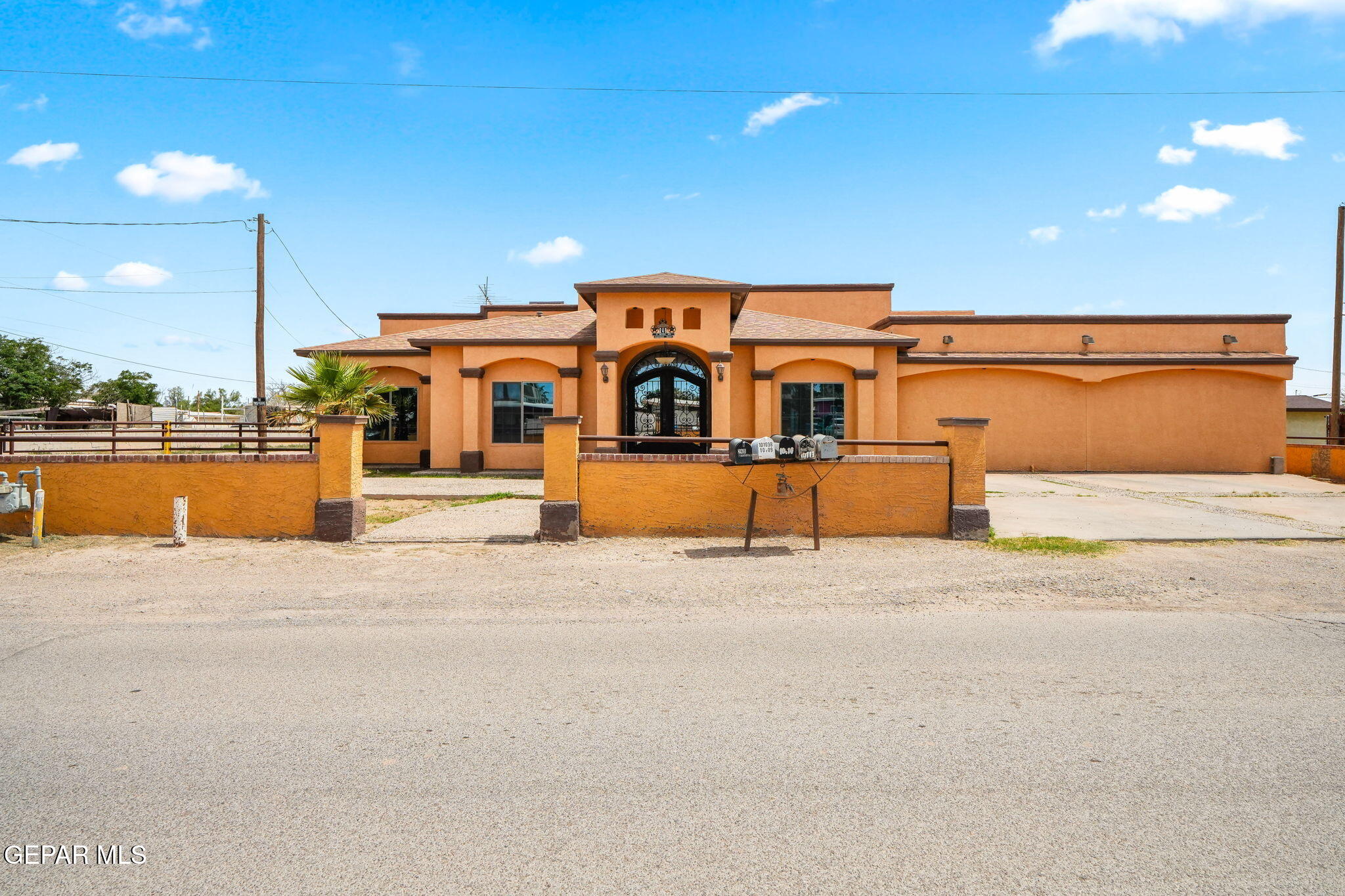 248 South Moon Road Socorro, TX 79927 - Photo 1 of 63 IMG_3021
