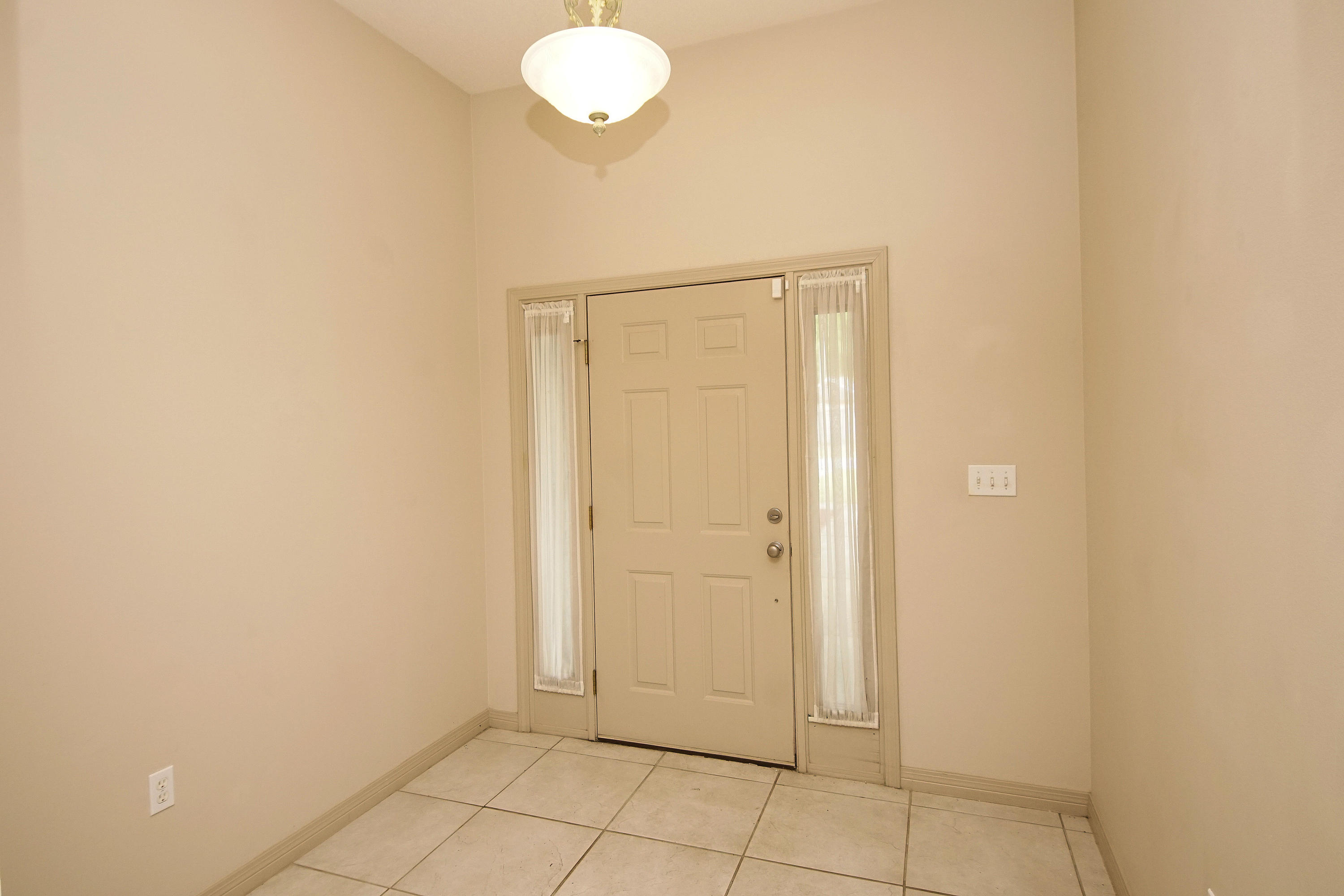 4601 Live Oak Church Road Crestview, FL 32539 - Photo 4 of 52 4601LiveOakNEntry
