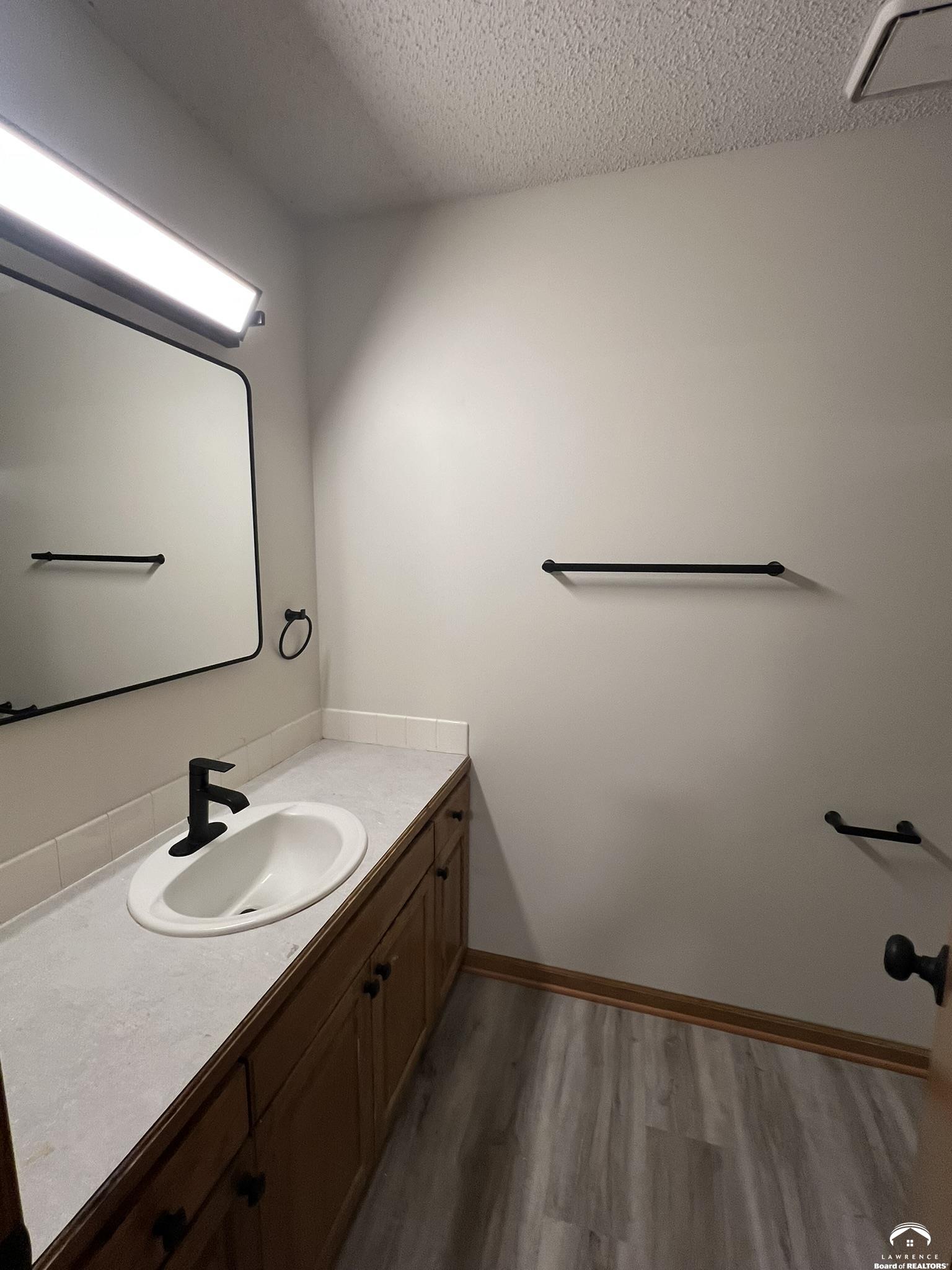 4207 Timberline Court Lawrence, KS 66049 - Photo 18 of 20