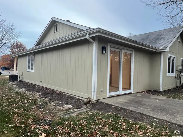 $225,000 | 4207 Timberline Court, Lawrence, KS 66049