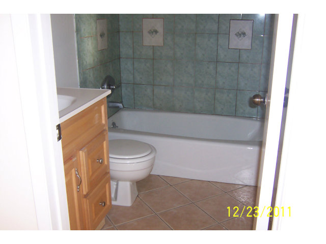315 Rio Verde Place, Unit 4 Milpitas, CA 95035 - Photo 8 of 8 Gallery Image 8