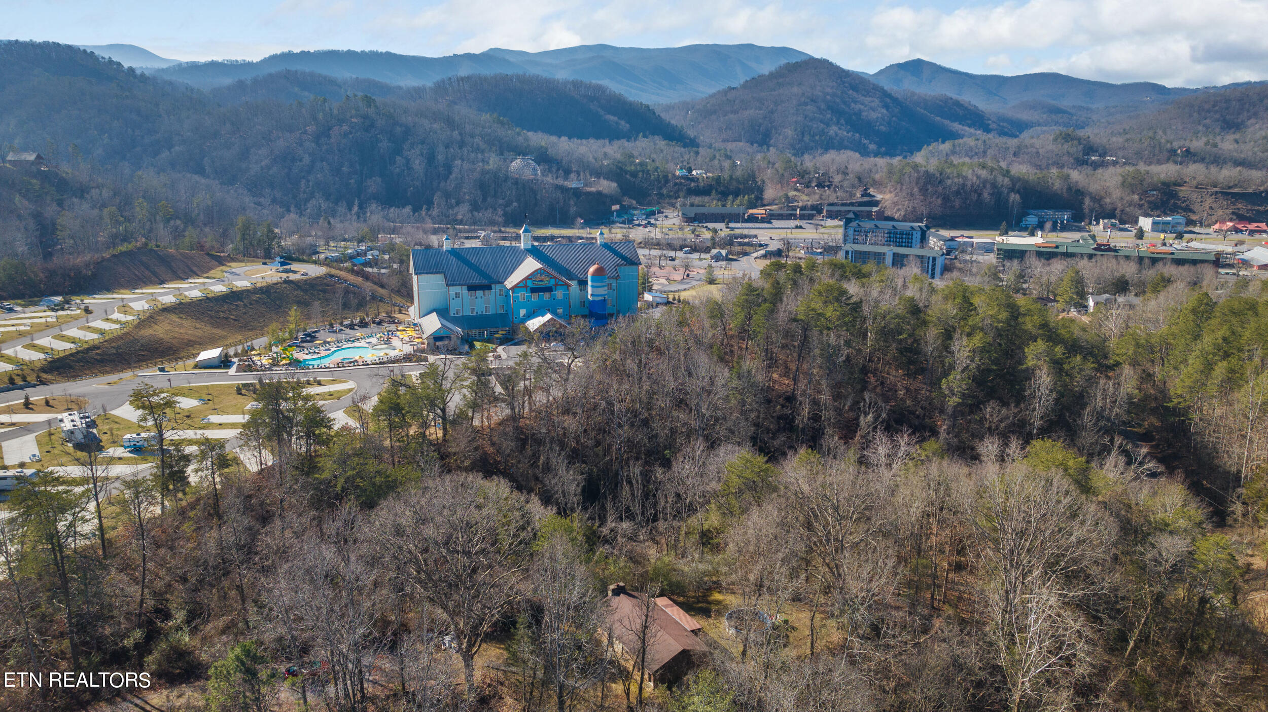 820 Old Gate Road Pigeon Forge, TN 37863 - Photo 13 of 31 dji_20240201055825_0010_d