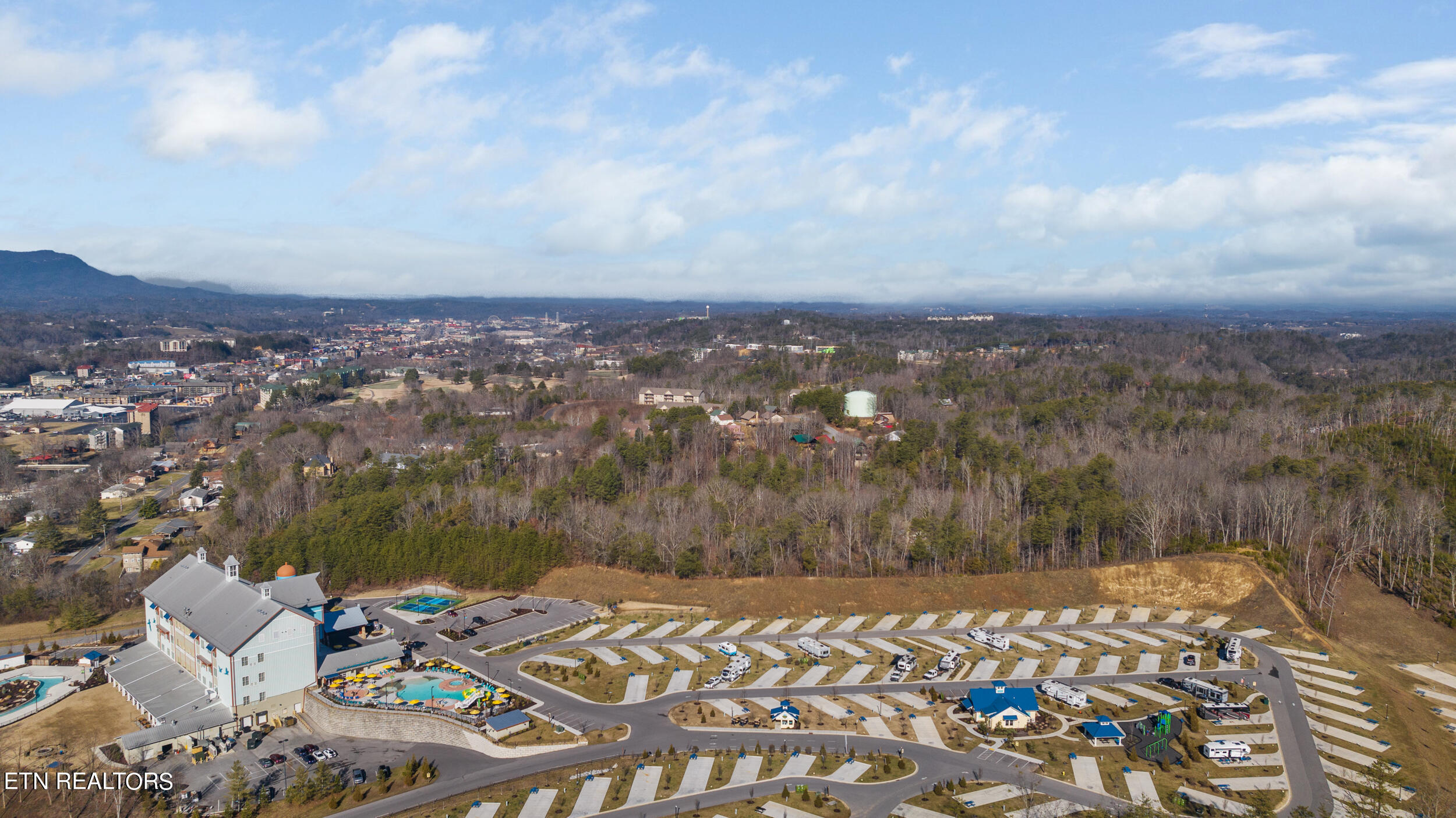 820 Old Gate Road Pigeon Forge, TN 37863 - Photo 8 of 31 dji_20240201055511_0992_d