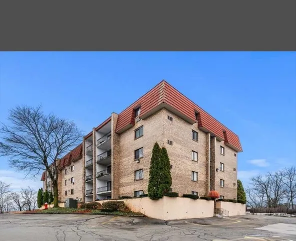 $319,900 | 159 Franklin Street, Unit C2, Stoneham, MA 02180