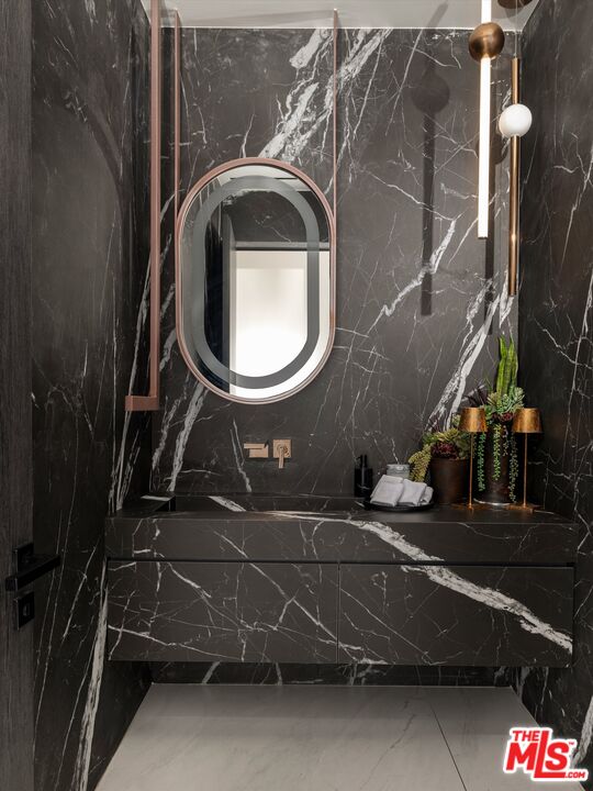 621 North Rodeo Drive Beverly Hills, CA 90210 - Photo 11 of 28 a close up of a sink