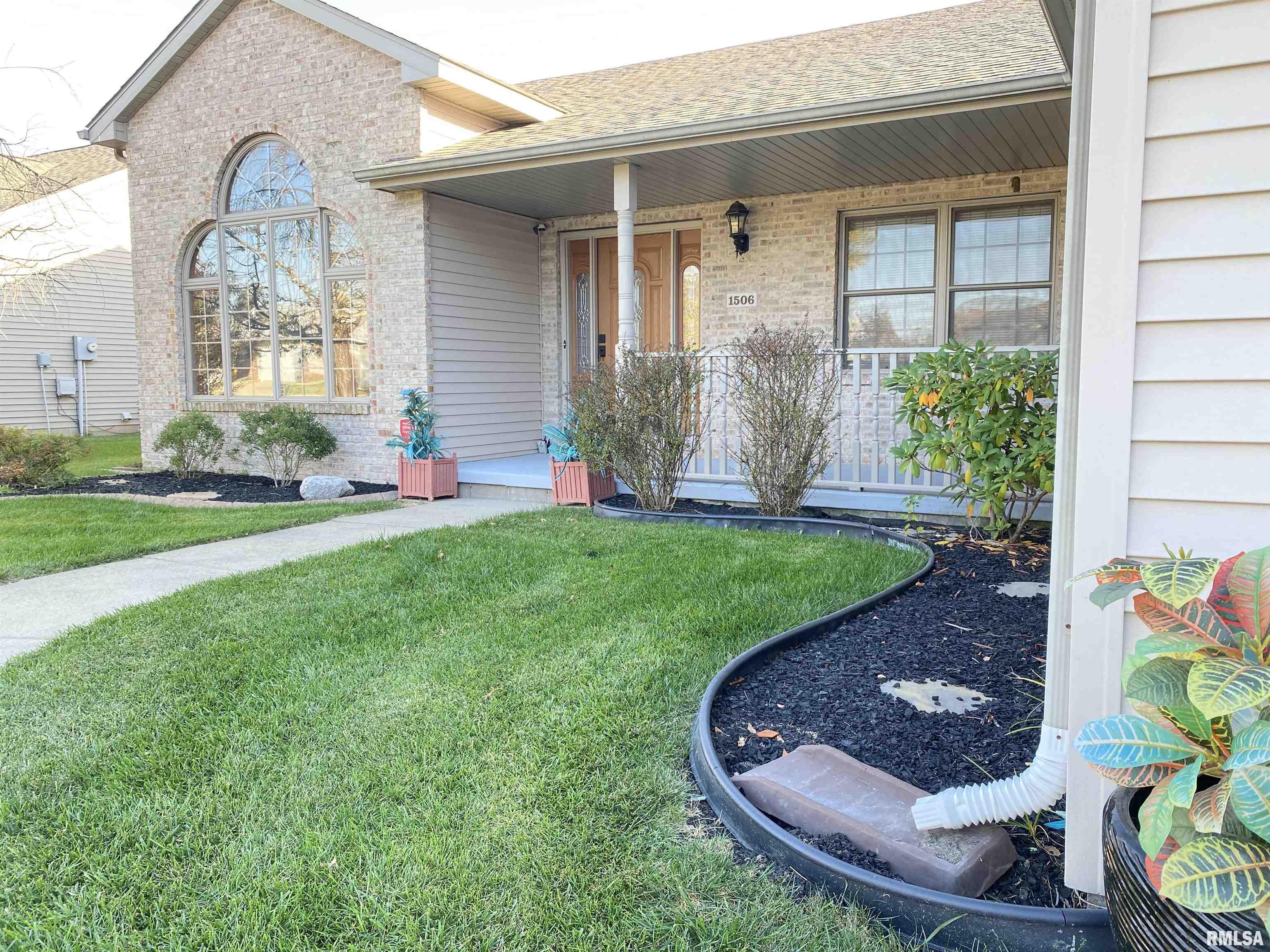 1506 Sequoia Drive Chatham, IL 62629 - Photo 2 of 40