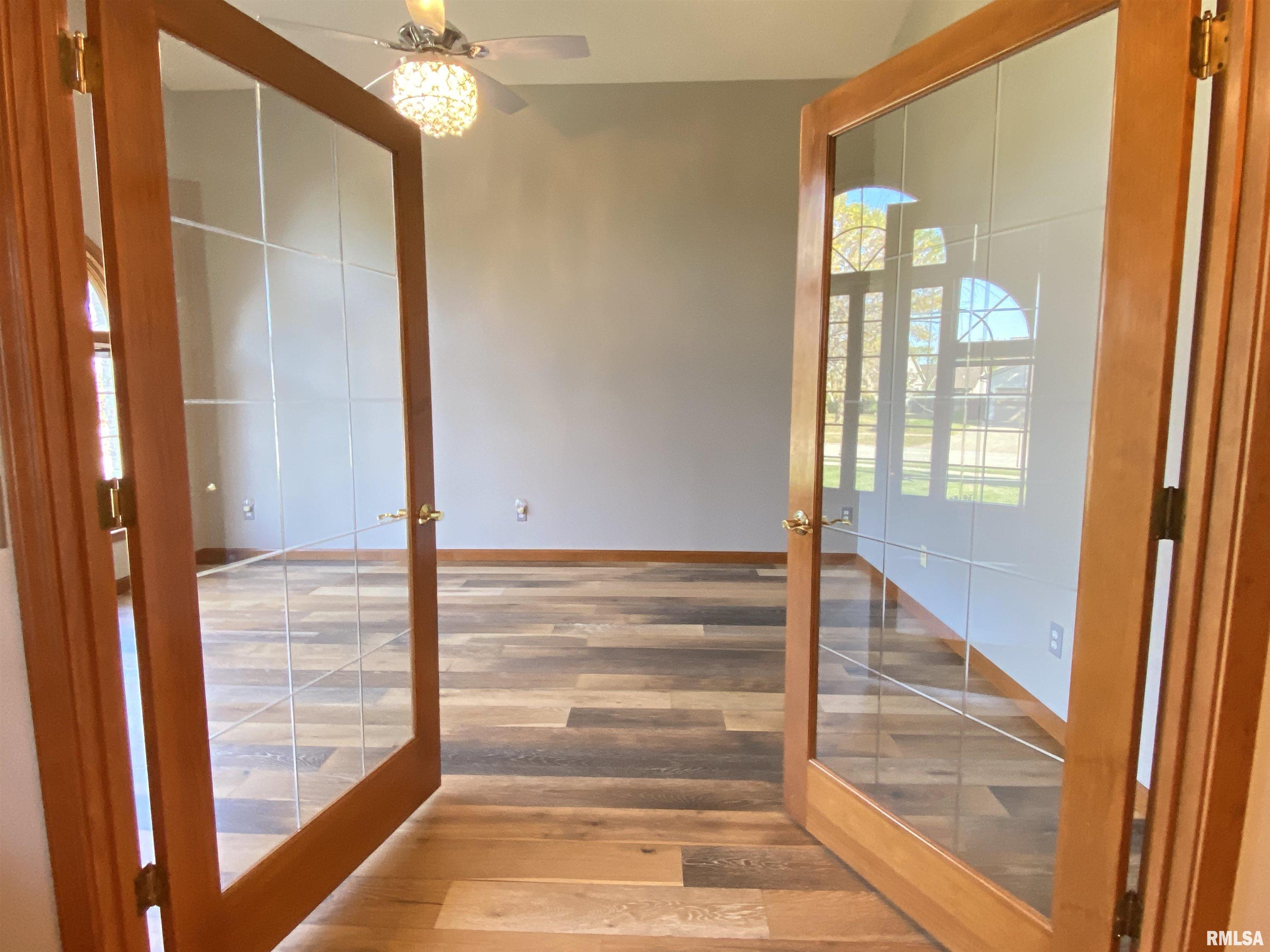 1506 Sequoia Drive Chatham, IL 62629 - Photo 8 of 40