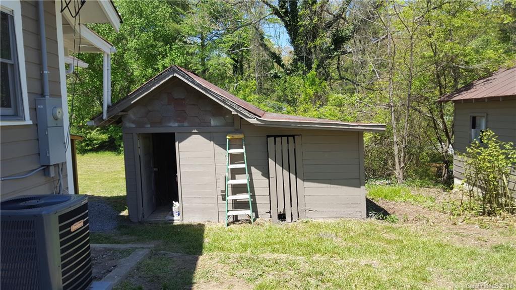 256 Watson Road Arden, NC 28704 - Photo 14 of 15 Gallery Image 14