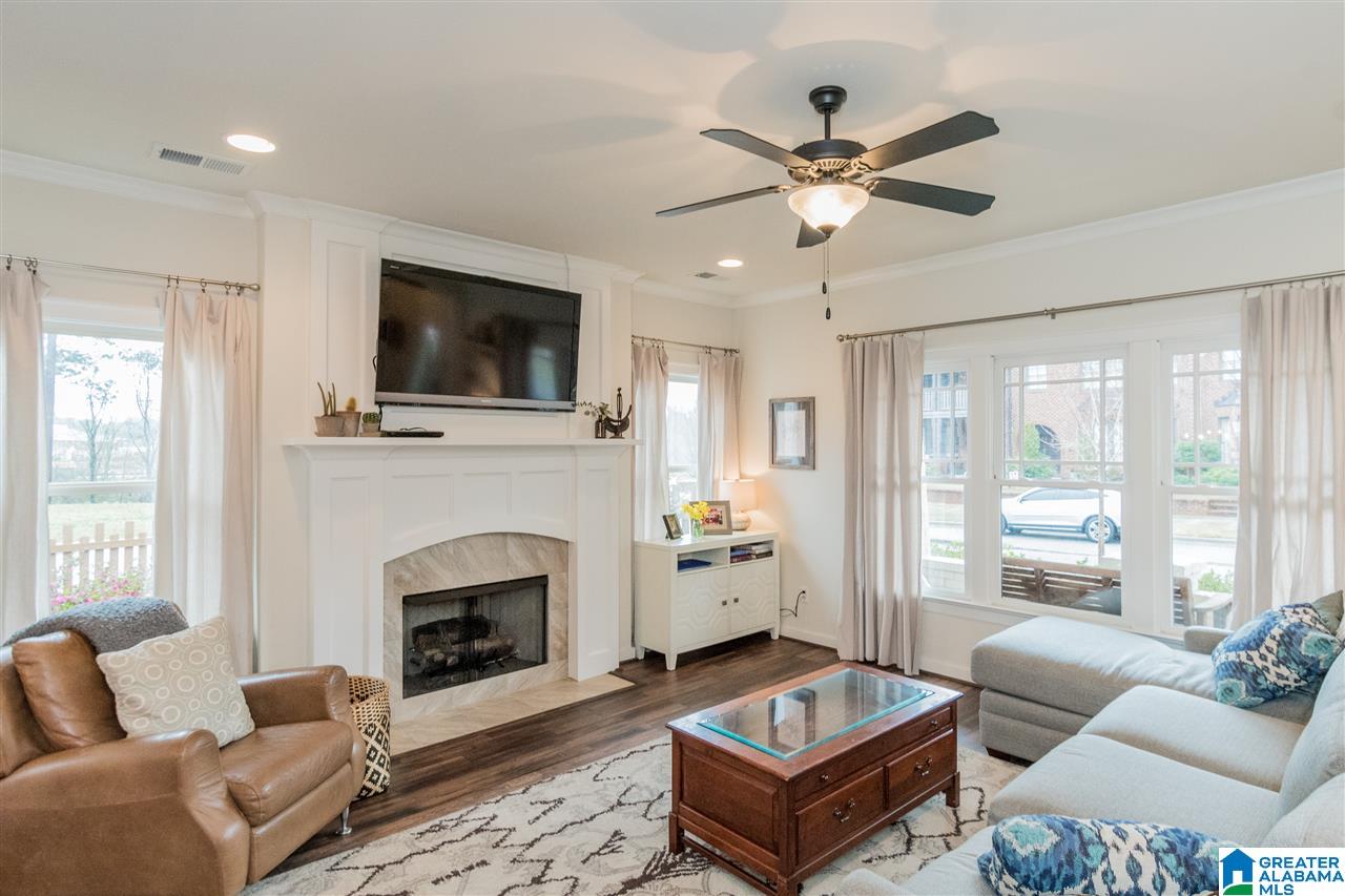 6345 Spring Street Trussville, AL 35173 - Photo 6 of 32