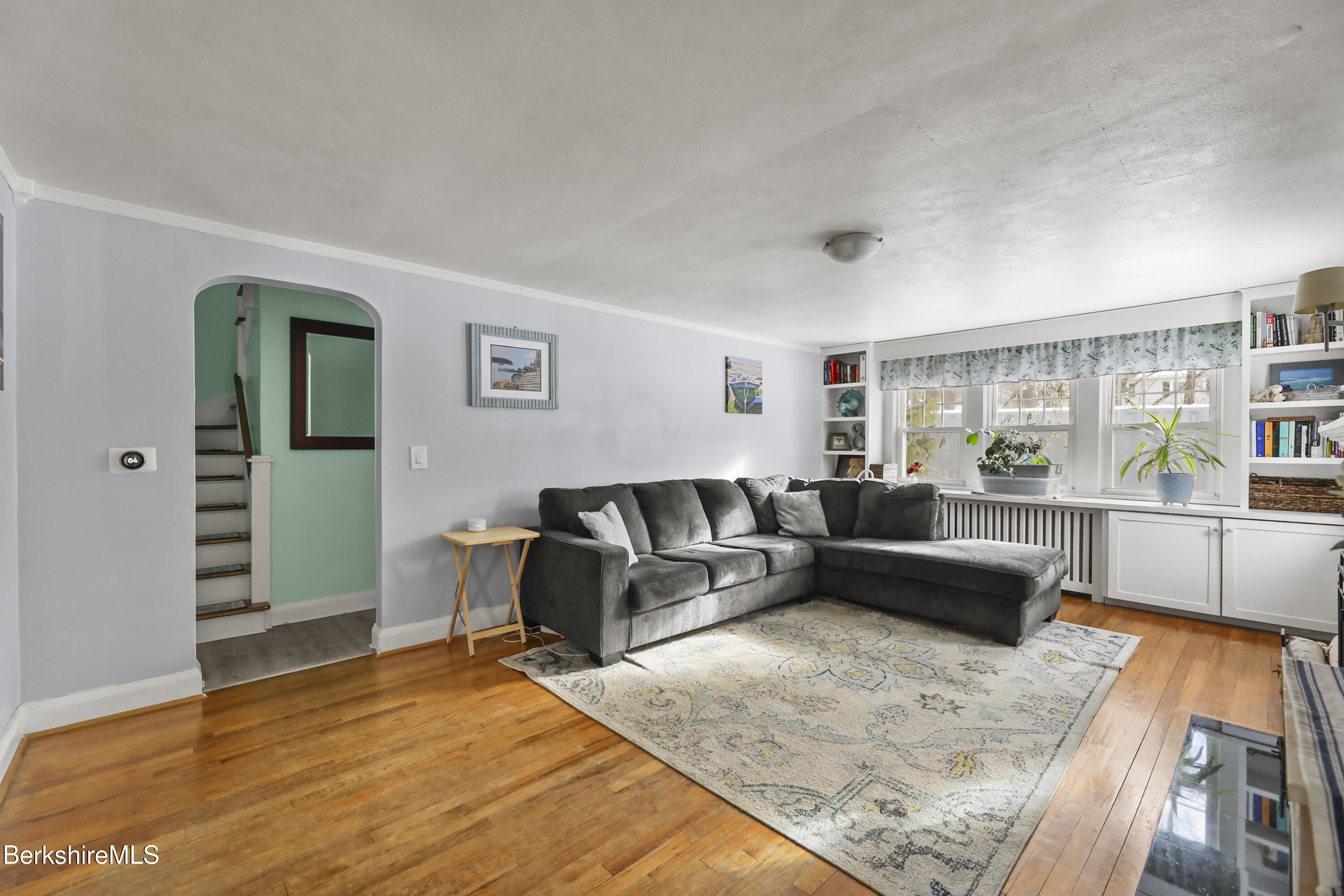 200 Cheshire Road Pittsfield, MA 01201 - Photo 3 of 18 15 Living Room