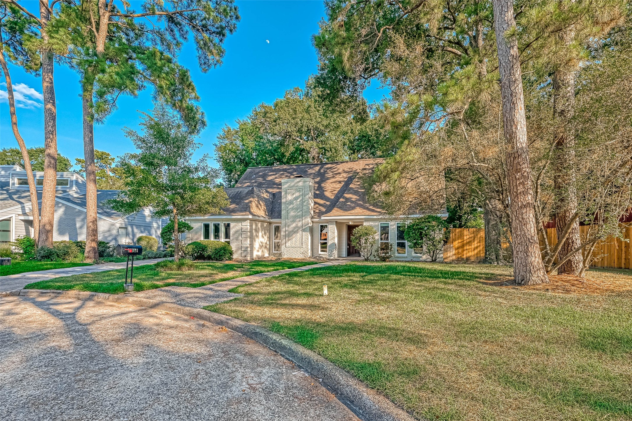 3615 Highfalls Drive Houston, TX 77068 - Photo 3 of 45 a front view of a house with a yard