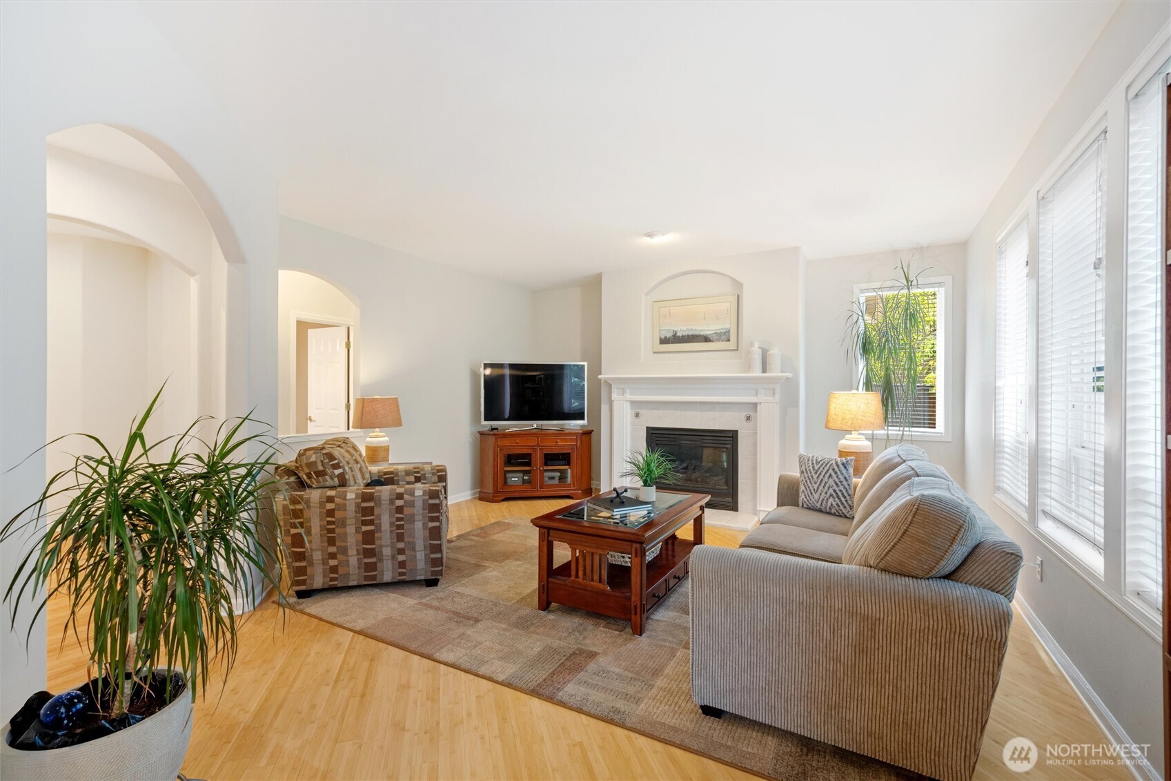 1402 Langara Circle Bellingham, WA 98229 - Photo 13 of 38