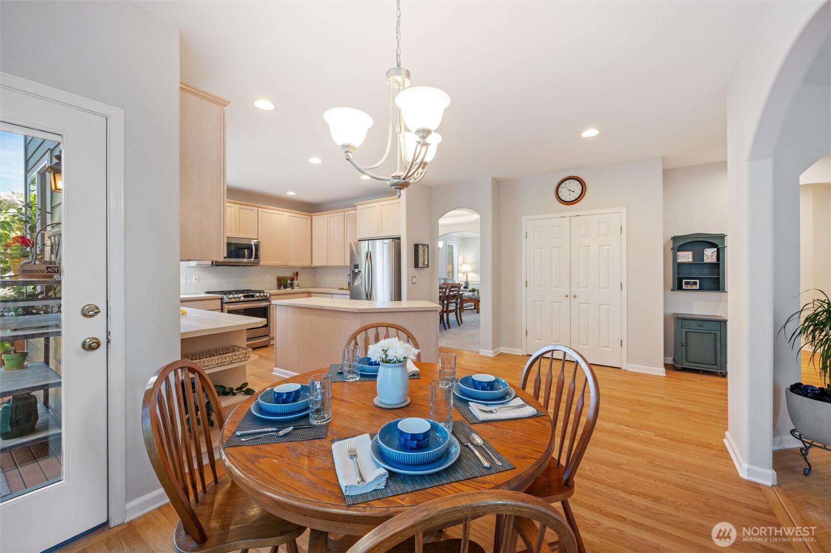 1402 Langara Circle Bellingham, WA 98229 - Photo 15 of 38