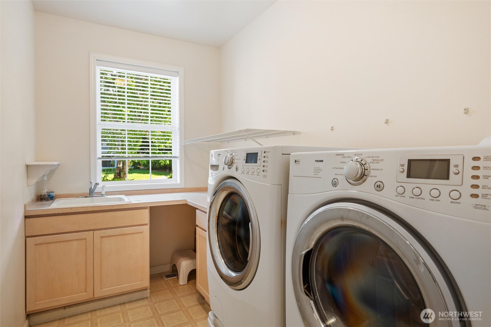 1402 Langara Circle Bellingham, WA 98229 - Photo 20 of 38