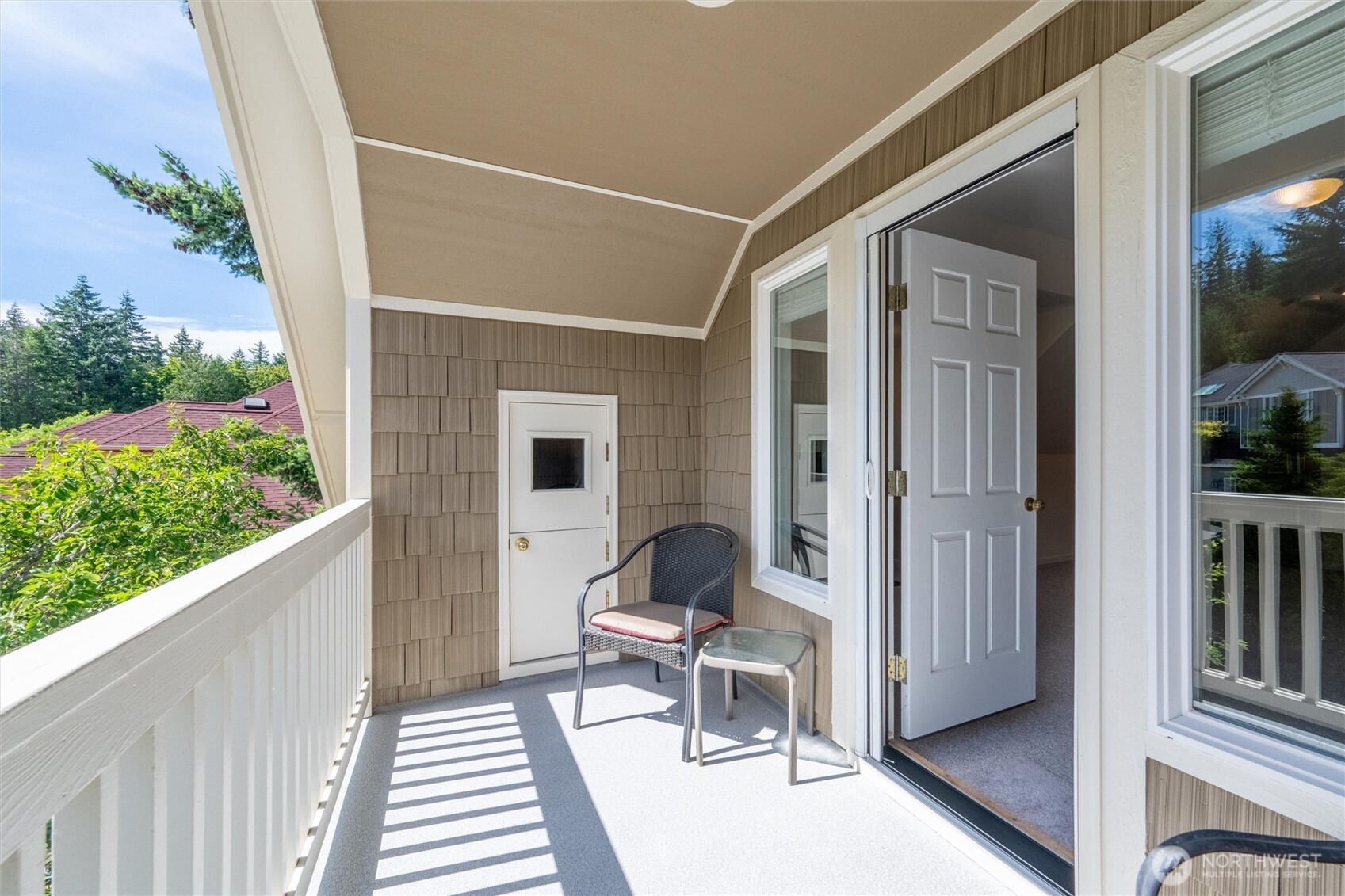 1402 Langara Circle Bellingham, WA 98229 - Photo 32 of 38