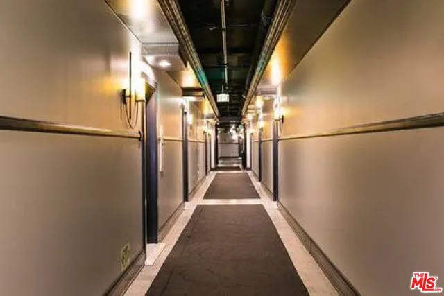 $2,000 | 460 South Spring Street, Unit 609, Los Angeles, CA 90013