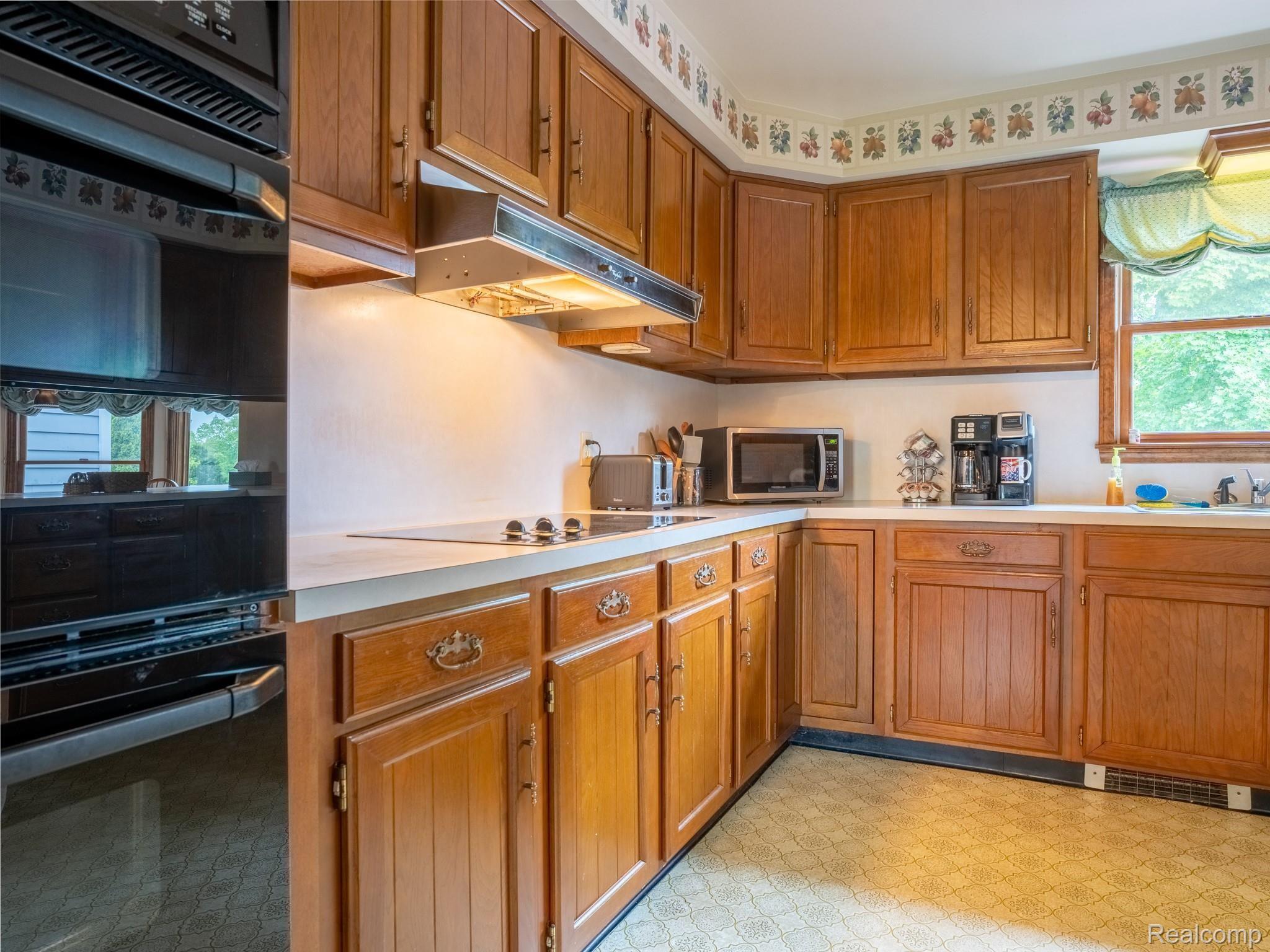 8320 Allen Road Fenton, MI 48430 - Photo 17 of 66 AllenRd-12.jpg