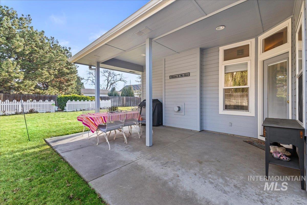 6326 North Talcrest Place Boise, ID 83713 - Photo 28 of 34 View of patio with area for grilling