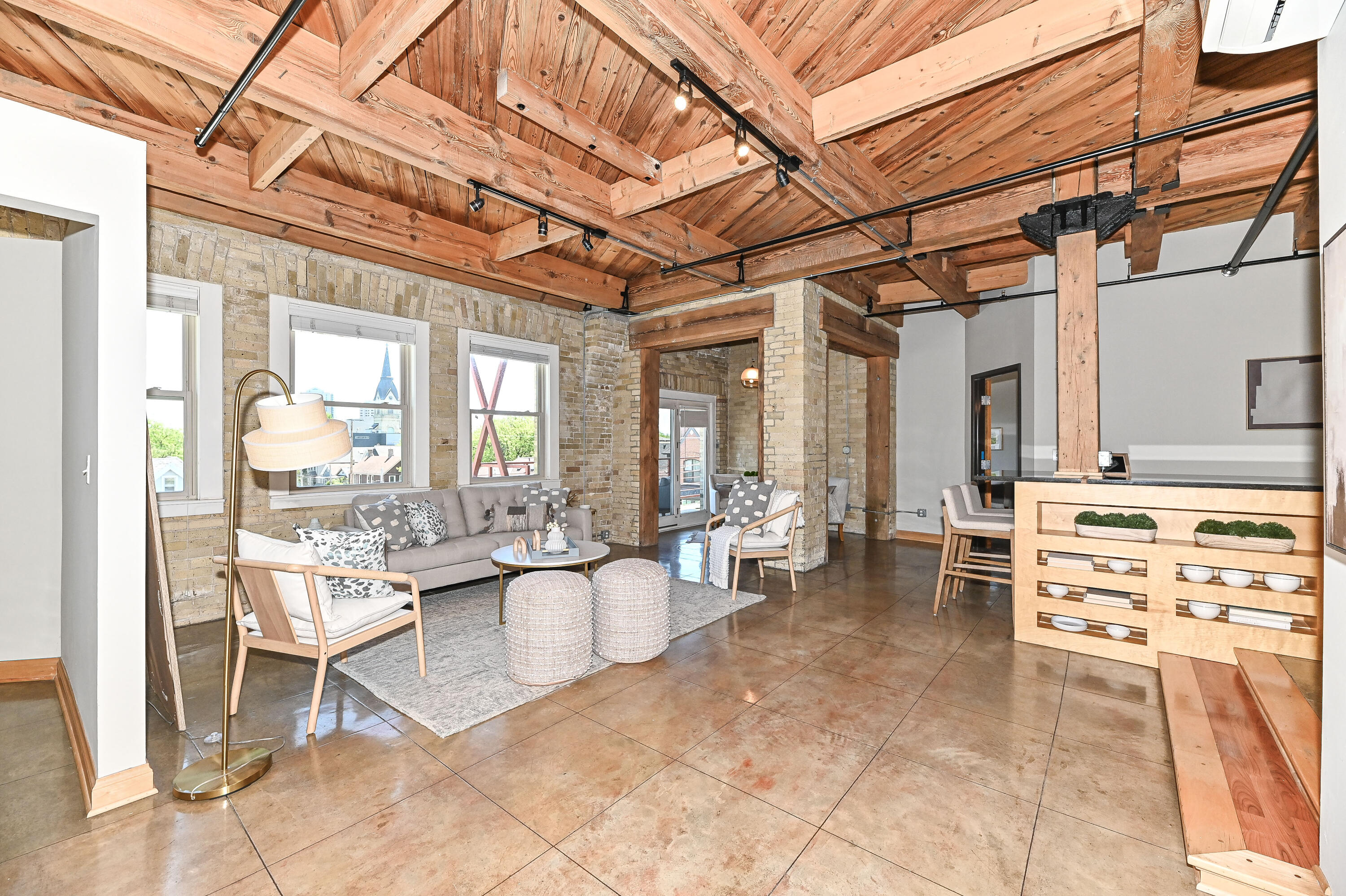 904 East Pearson Street, Unit 401 Milwaukee, WI 53202 - Photo 3 of 43 Pearson-3