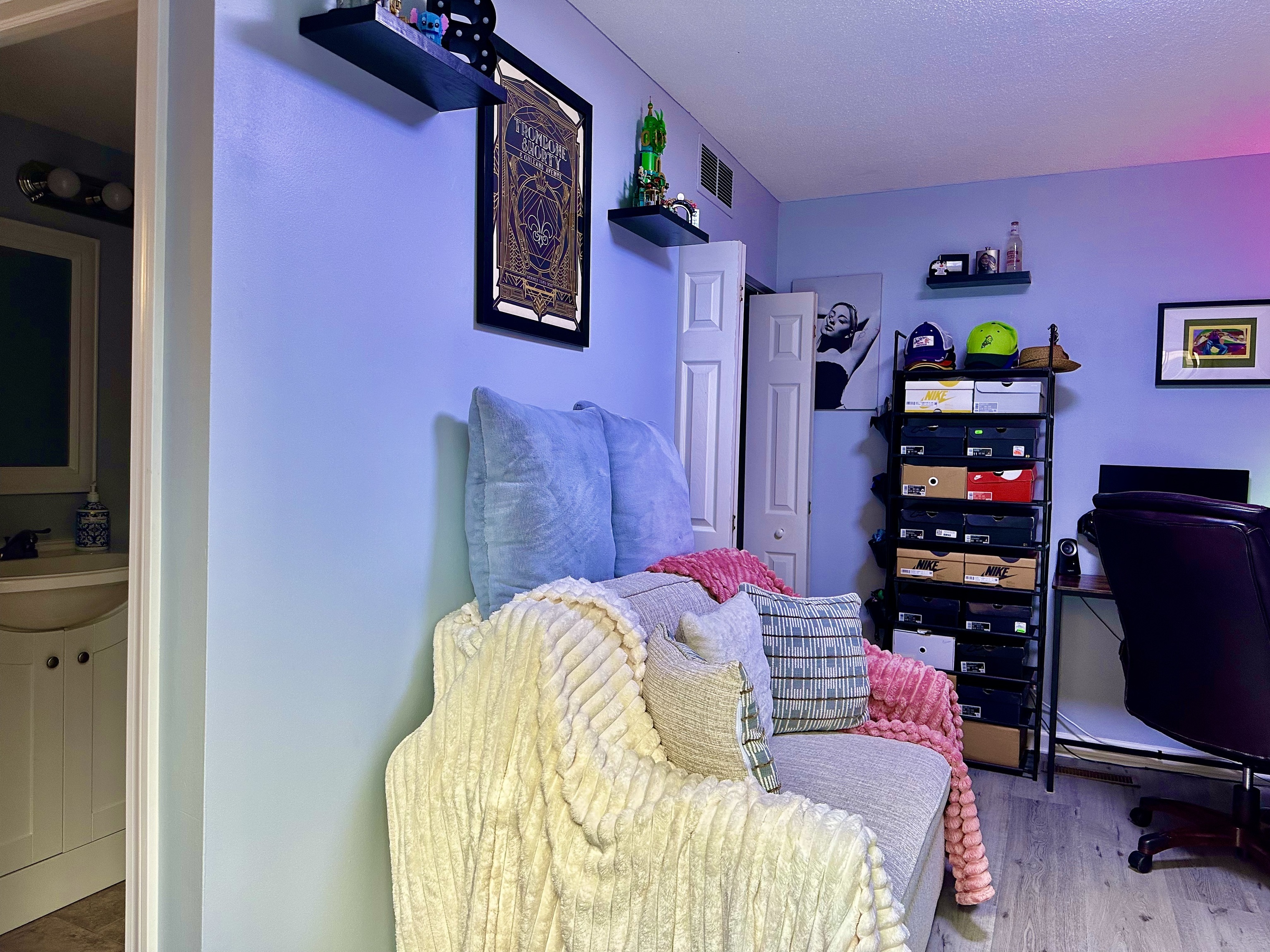 30 Orange Road, Unit 30 Middletown, CT 06457 - Photo 20 of 28 a bedroom with furniture and a bed