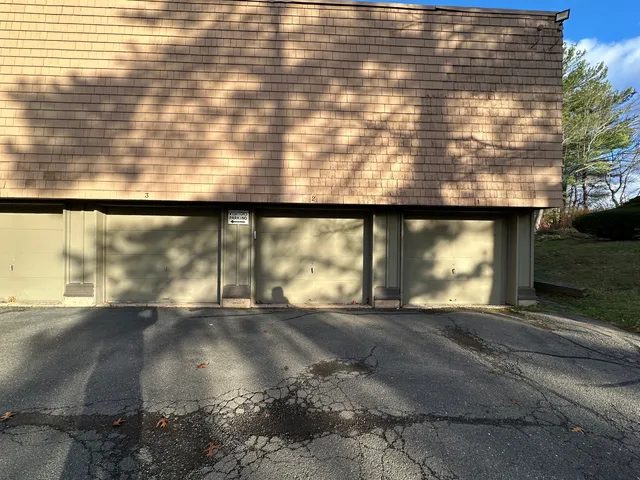 $209,900 | 30 Orange Road, Unit 30, Middletown, CT 06457