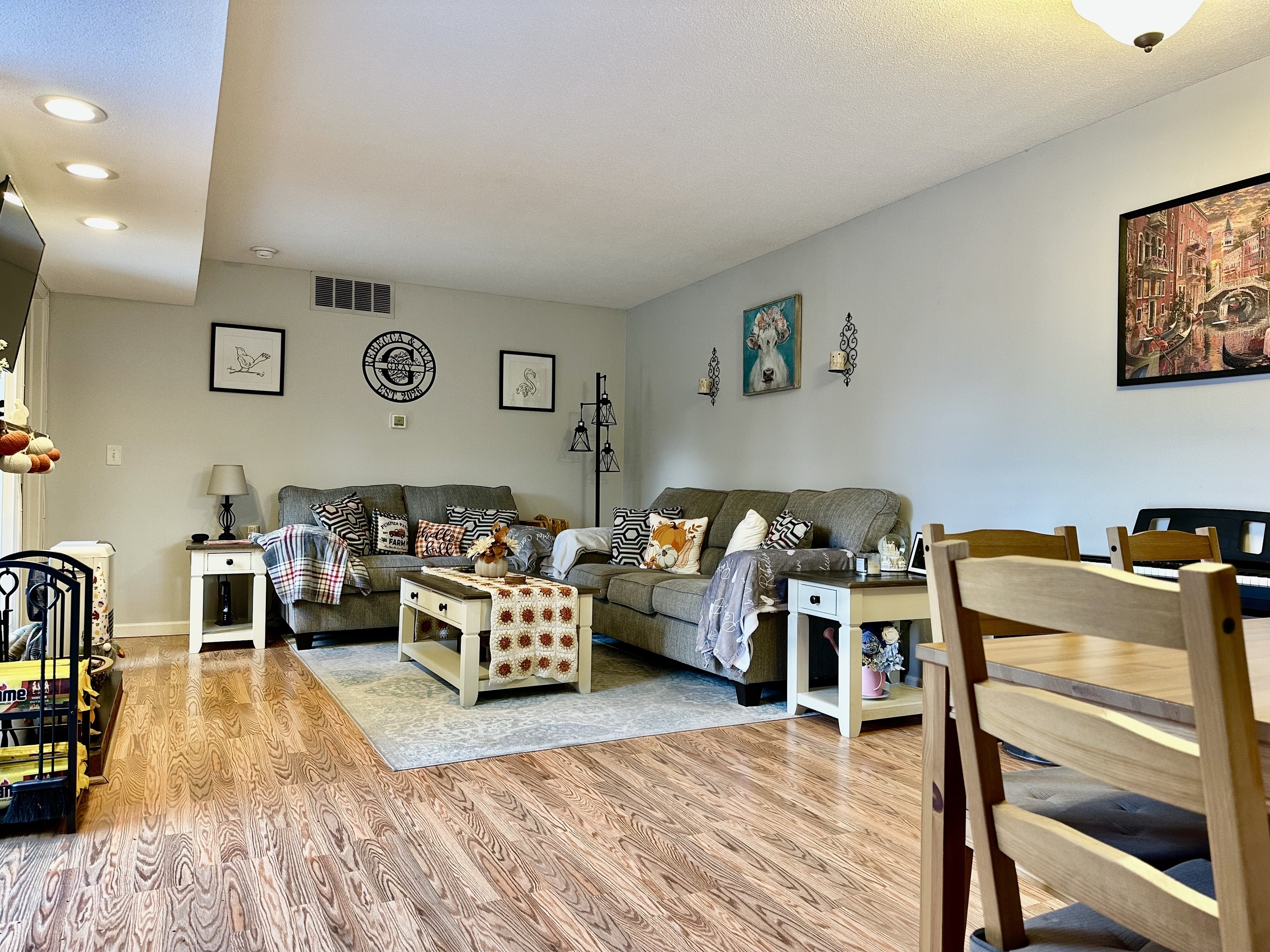 30 Orange Road, Unit 30 Middletown, CT 06457 - Photo 3 of 28 a living room with furniture and wooden floor
