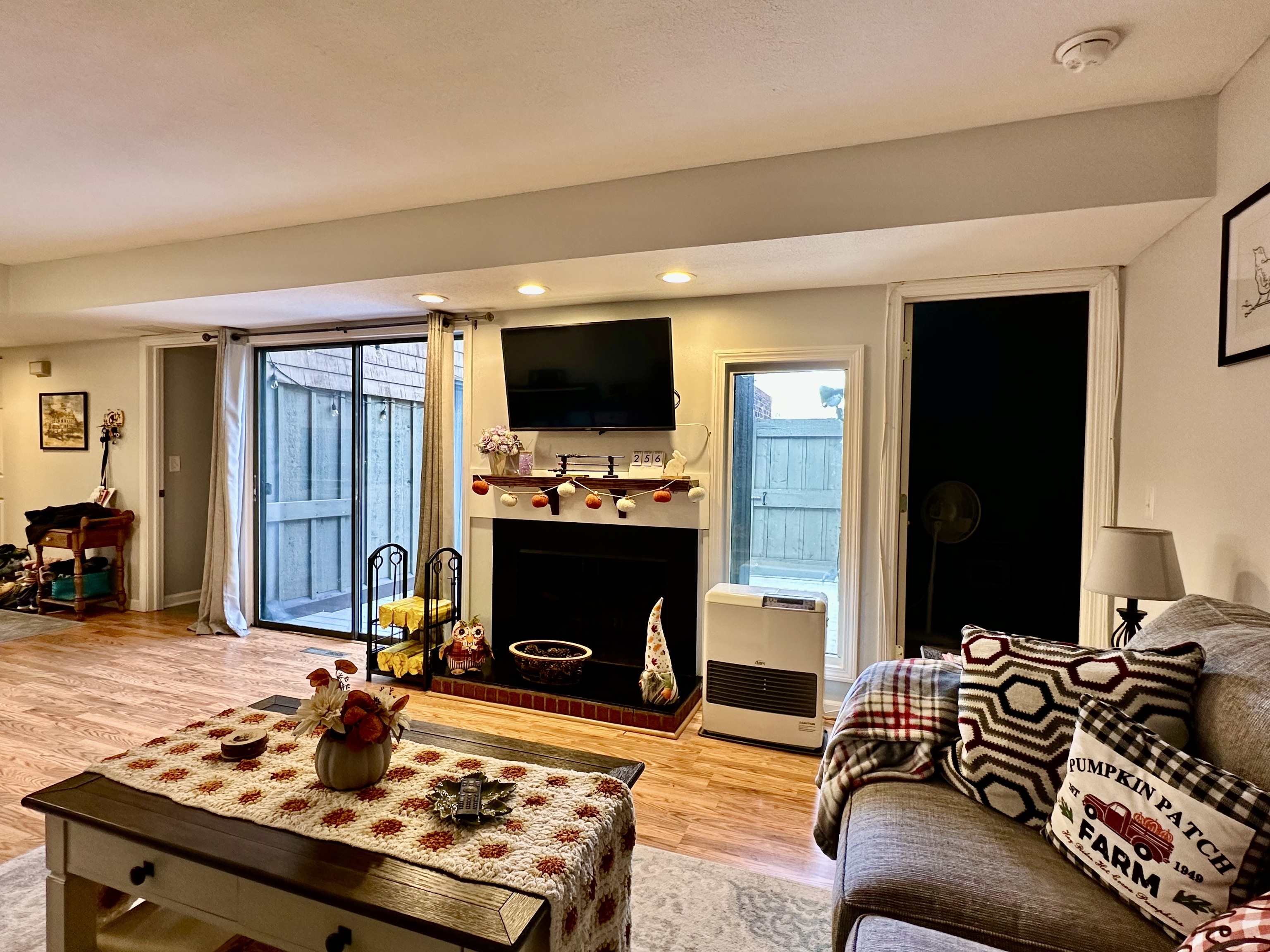 30 Orange Road, Unit 30 Middletown, CT 06457 - Photo 5 of 28 a living room with furniture fireplace and flat screen tv