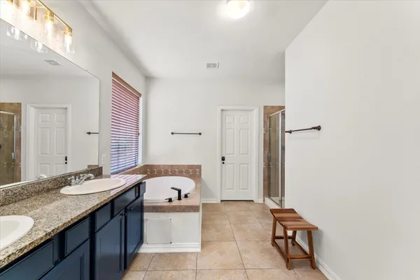 $4,800 | 82 West Arbor Camp Circle, Spring, TX 77389