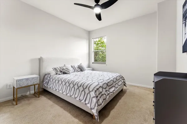 $4,800 | 82 West Arbor Camp Circle, Spring, TX 77389